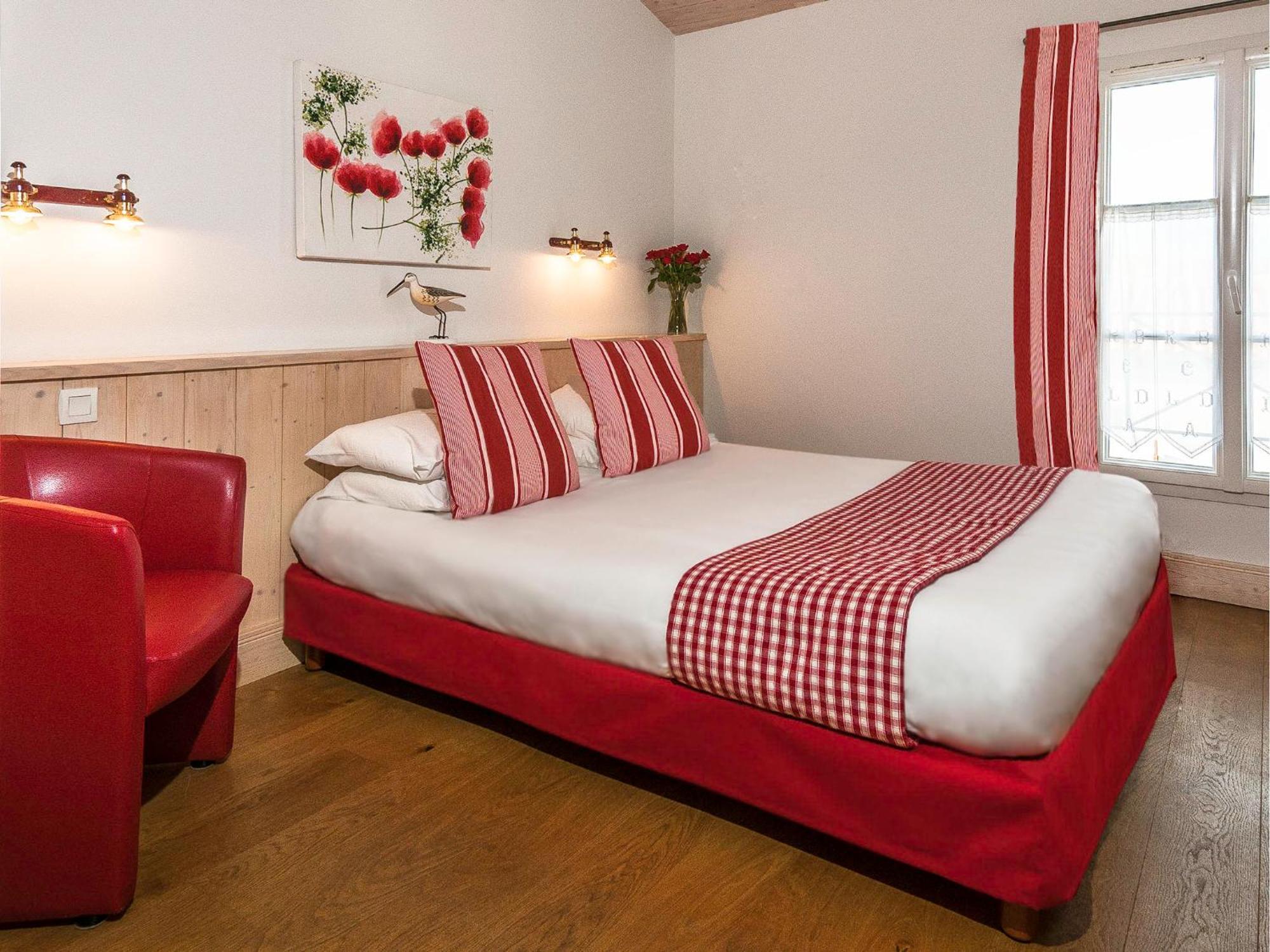 Hotel La Galiote En Re La Flotte Kültér fotó