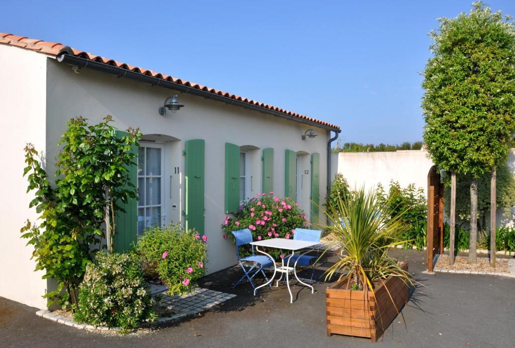 Hotel La Galiote En Re La Flotte Kültér fotó